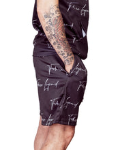 Signature Short Set